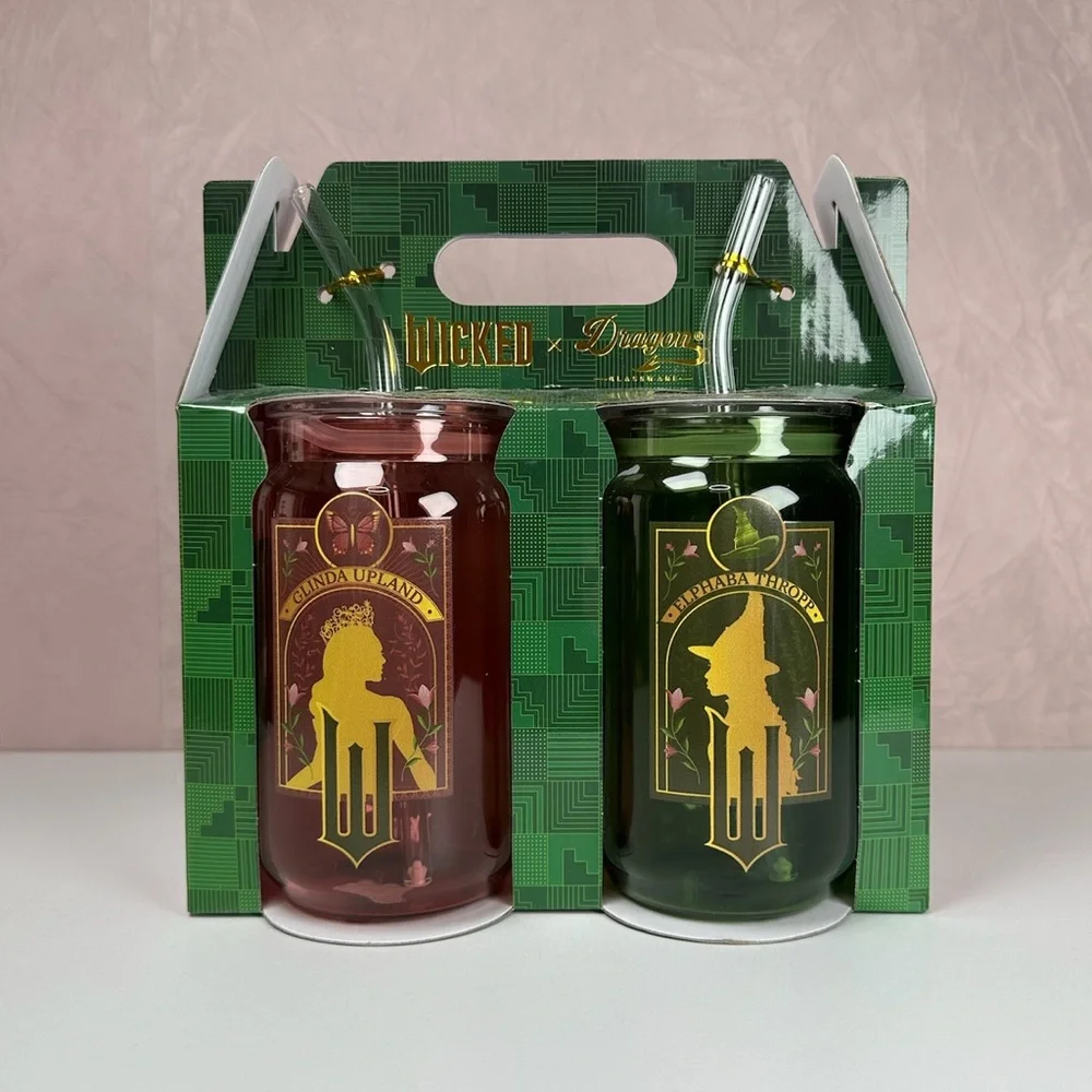 -Themed Ruby Red & Emerald Green Glass Tumbler Set with Straws